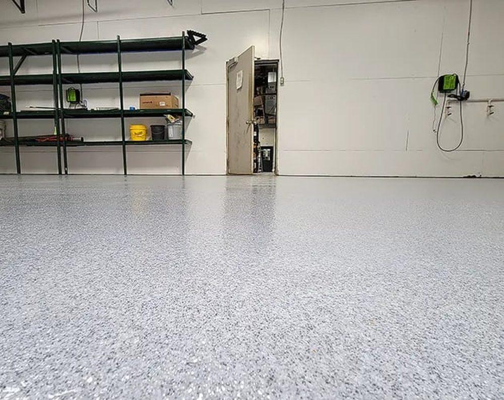 Quartz broadcast shop floor